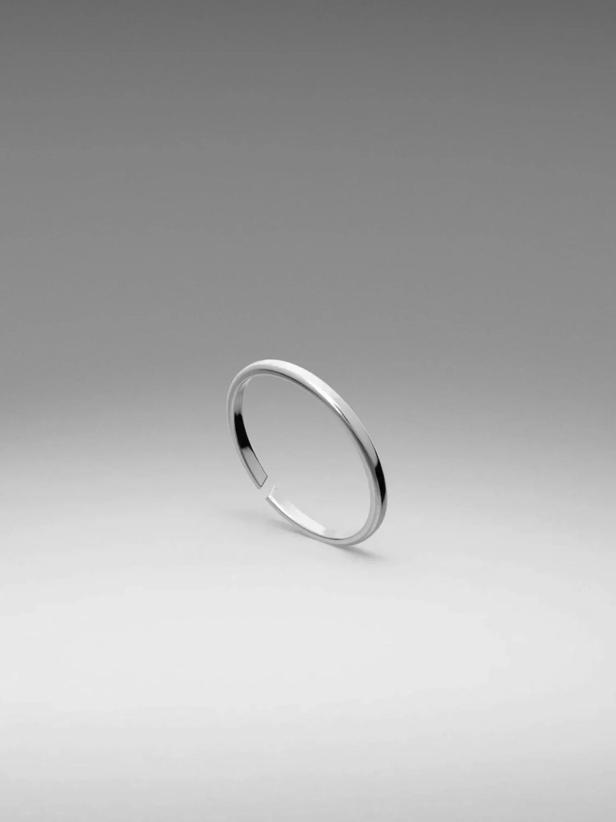 VL. Adjustable Classic Steel Ring