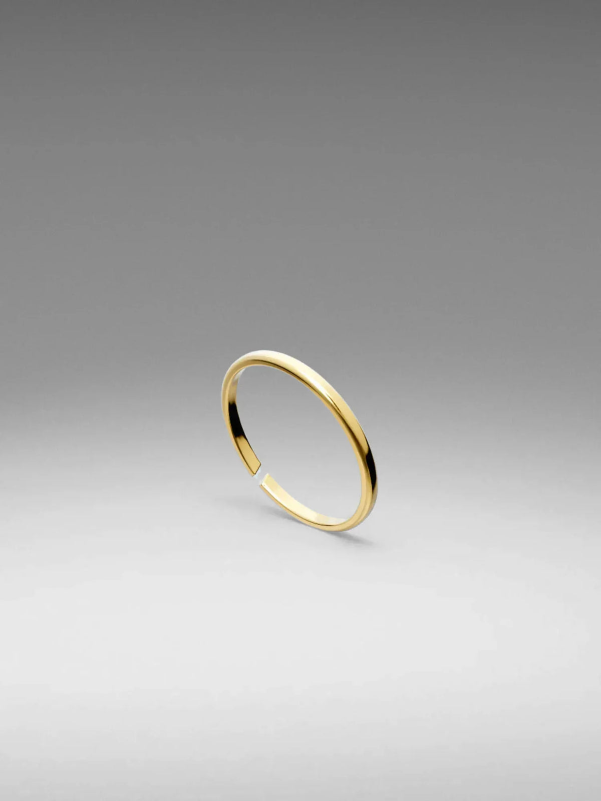 VL. Adjustable Classic Gold Ring