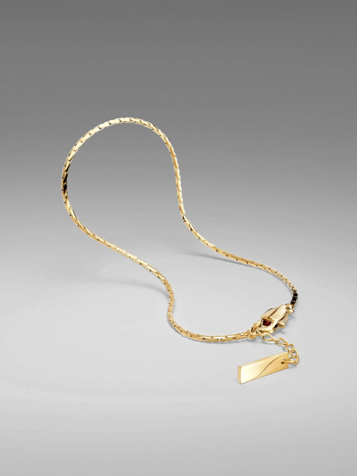 VL. Adjustable Gold Chain Bracelet