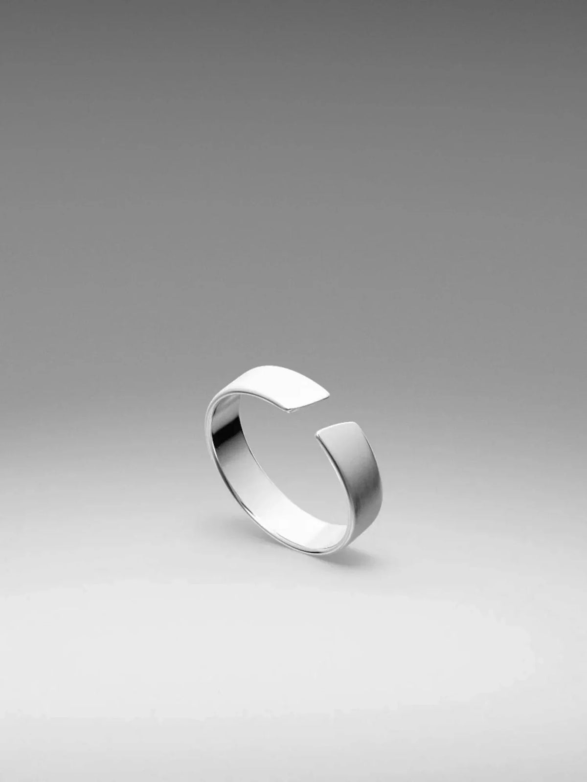 VL. Adjustable Steel Ring